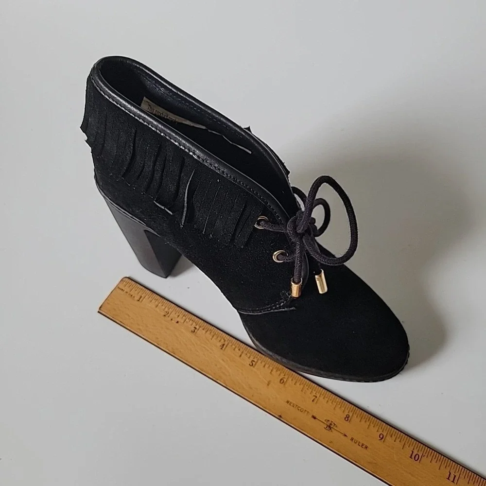 Tory Burch Hillary Fringed Suede Shearling‎ Lace Up Heeled Ankle Boots 8M Boho